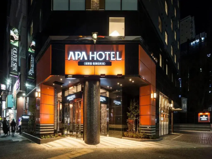 APA Hotel Higashi Shinjuku Kabukicho Higashi — отель в удобной локации в Токио