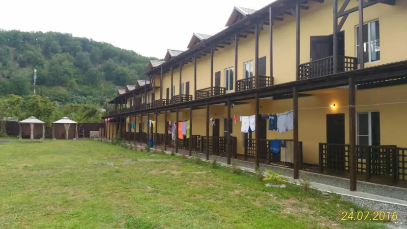 Lilly Guest House — отель в Пицунда, Абхазия