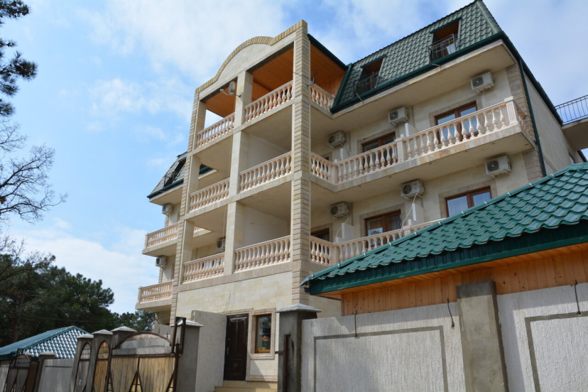 Цены на Guest accommodation Villa Gloria в Геленджике