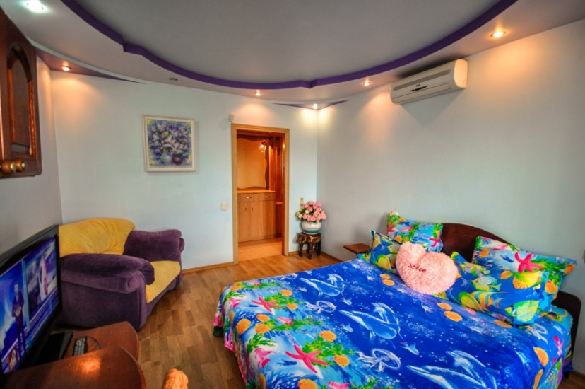 Цены на Na Tolstogo Apartments в Новороссийске