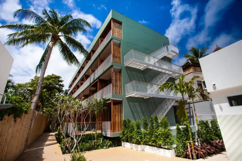 Сравните цены на The Stay Chaweng Beach Resort в Кохе