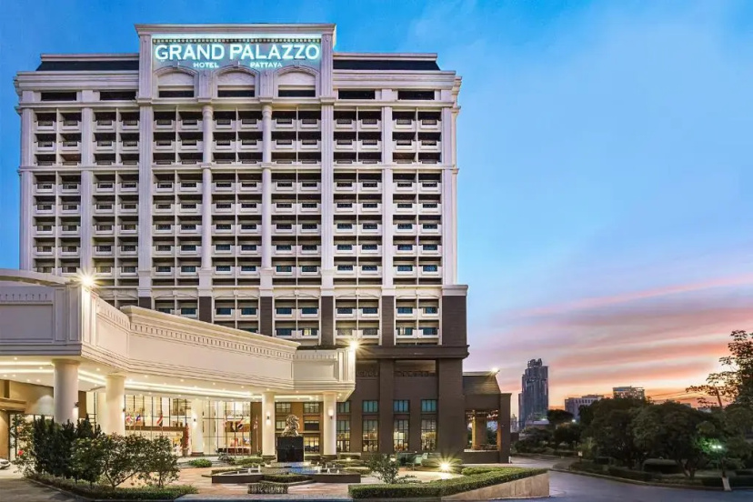 Grand Palazzo Hotel — забронировать отель в Паттайе