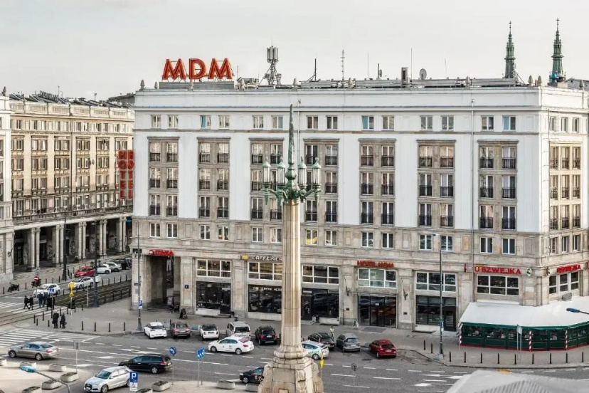 Сравните цены на MDM Hotel Warsaw в Варшаве