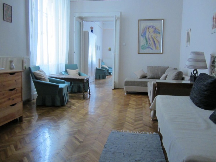 Hungarian-style Apartment — комфортный отель в Будапеште