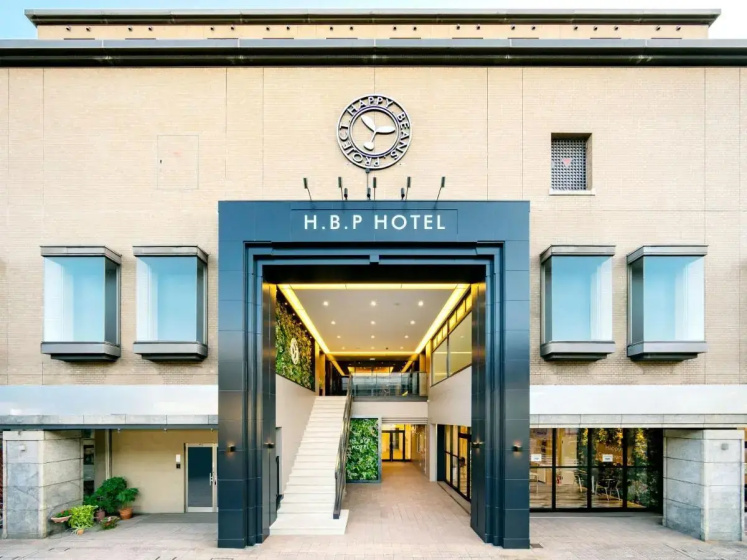 H.B.P Hotel — комфортный отель в Осаке