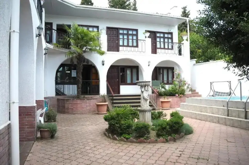 Пансион Круиз-1 — отель в Алушта, Россия