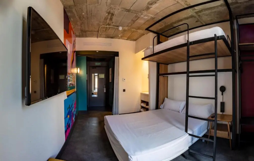 The Central House Madrid Lavapies - Hostel — отель рядом с интересными местами в Мадриде