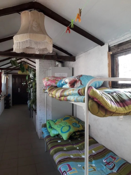 Yalta Grafskij Guest house — отель с удобствами в Ялта