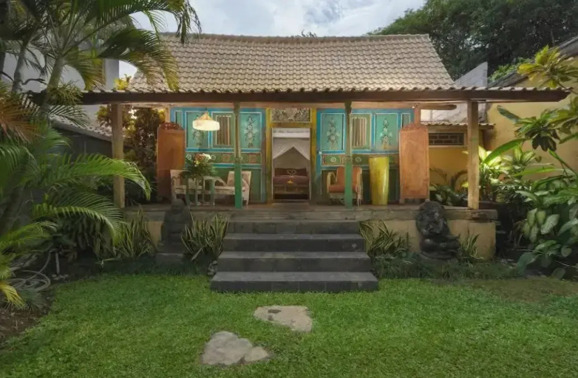 Villa Dewi 3 — отель в Кута, Индонезия