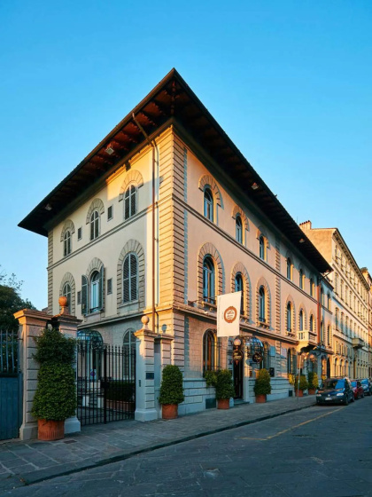 Hotel Regency — отель с удобствами в Флоренции