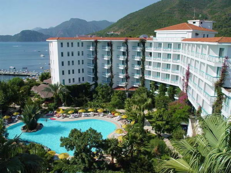 Tropical Beach Hotel — отель с отзывами гостей в Мармарисе