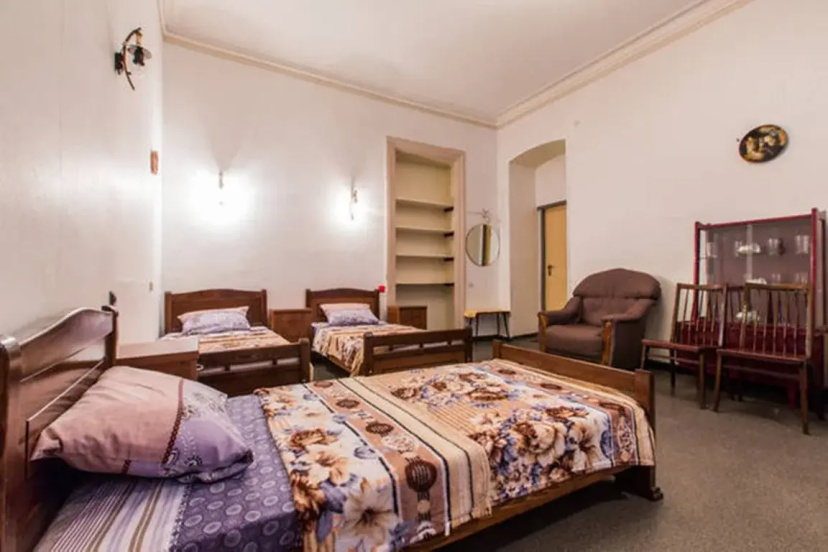 V Tsentre Starogo Goroda Apartments — комфортный отель в Тбилиси