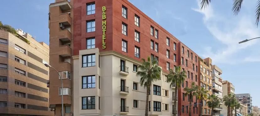 B&B Hotel Alicante Centro 3 — отель в Аликанте, Испания