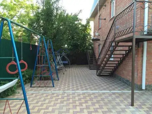 Alenka Guest House — отель в Ейске, Россия