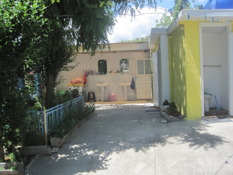 Цены на U Vasilyevny Cottage в Коктебель