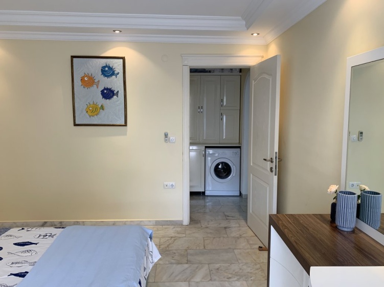 Apartments Marine Holiday — отзывы гостей и цены
