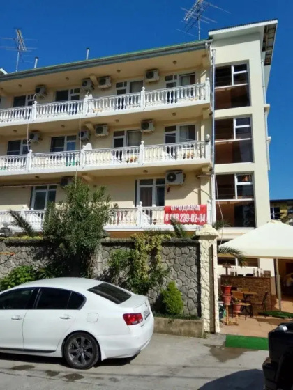 Guest House Alpiisky na Stanislavskogo — отель с удобствами в Сириусе