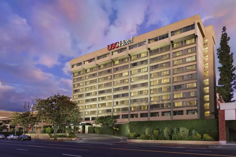USC Hotel — отель с удобным расположением в Лос-Анджелесе