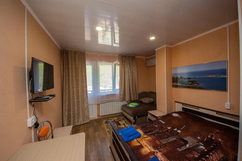 Zelenyij Mir Guest House — забронировать отель в Сукко