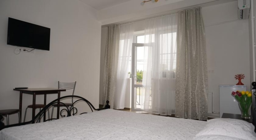 Divo Divnoe Guest House — отель в Витязево, Россия