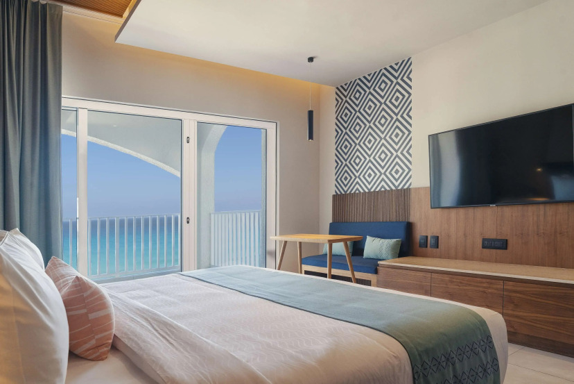 Hilton Cancun Mar Caribe All-Inclusive Resort - Resort in Cancún - Photo 2