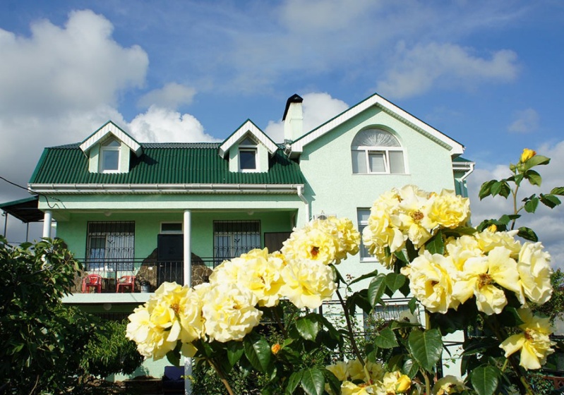 Цены на Grifon Guest House в Севастополе