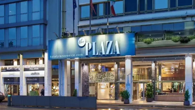 Сравните цены на Hotel Plaza Venice в Венеции