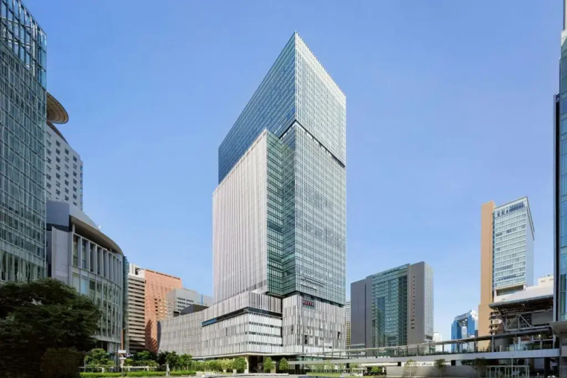 THE OSAKA STATION HOTEL, Autograph Collection — комфортный отель в Осаке