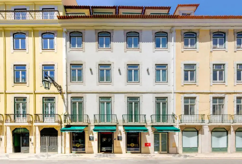 Hotel Vincci Baixa — отель с удобствами в Лиссабоне