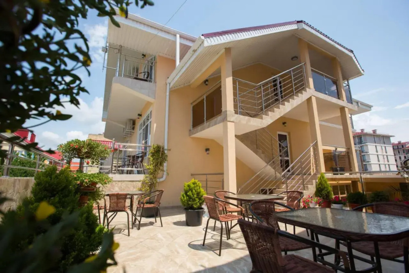 Guest house Valentina — комфортный отель в Сириусе