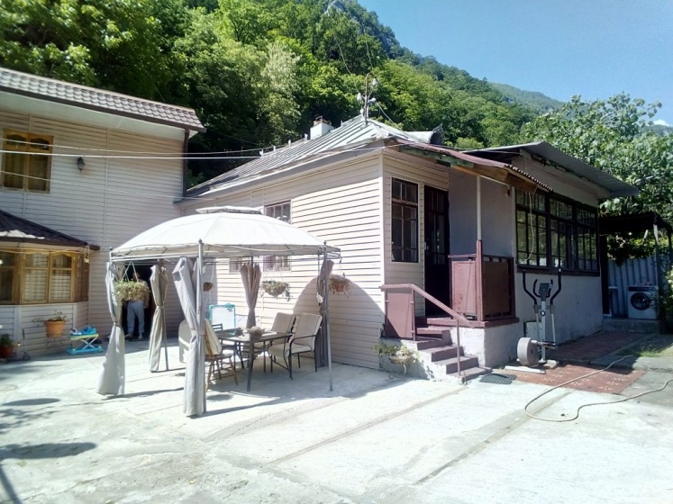 Pod Klyuch V Staroj Gagre Guest House — забронировать отель в Гагра