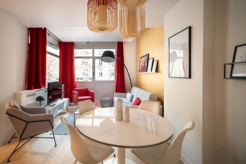 SUITE GIDE : au cœur de la Rive Gauche, neuf, design, 2/4 personnes — отель с удобствами в Париже