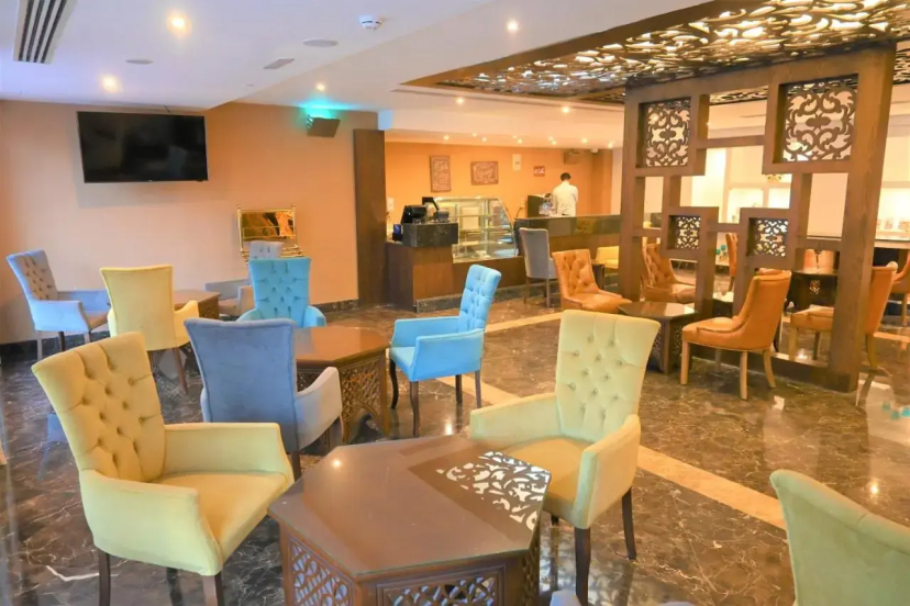 Crystal Plaza Al Majaz Hotel, Шарджа, Объединенные Арабские Эмираты