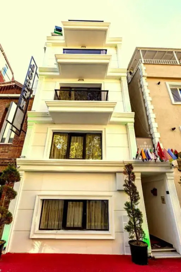 Loren Hotel Suites — забронировать отель в Стамбуле