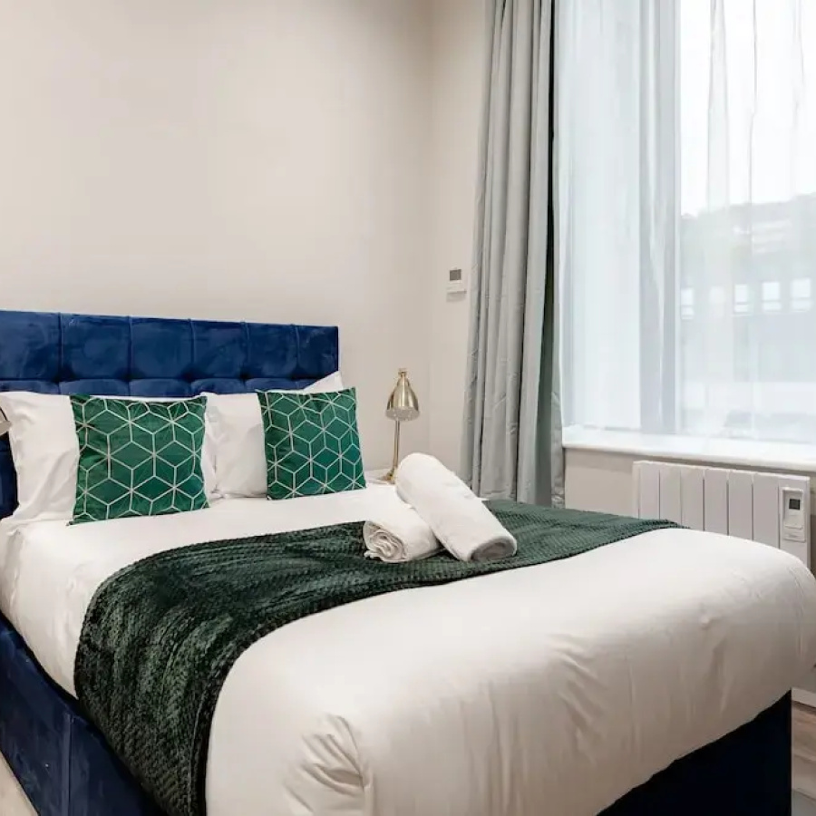 Hyde Park Rooms and Studios