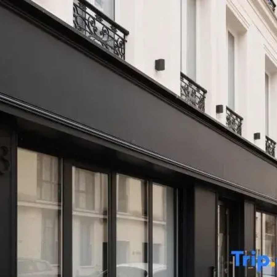 Les Suites Tour Eiffel