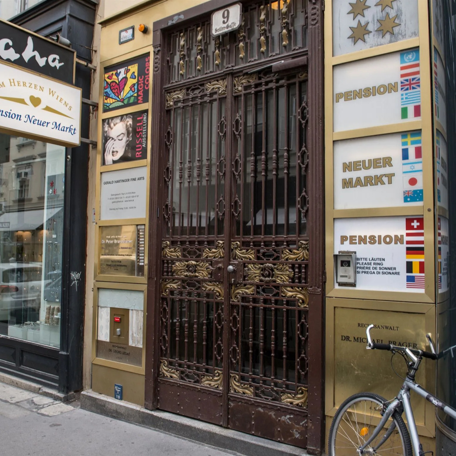 Pension Neuer Markt