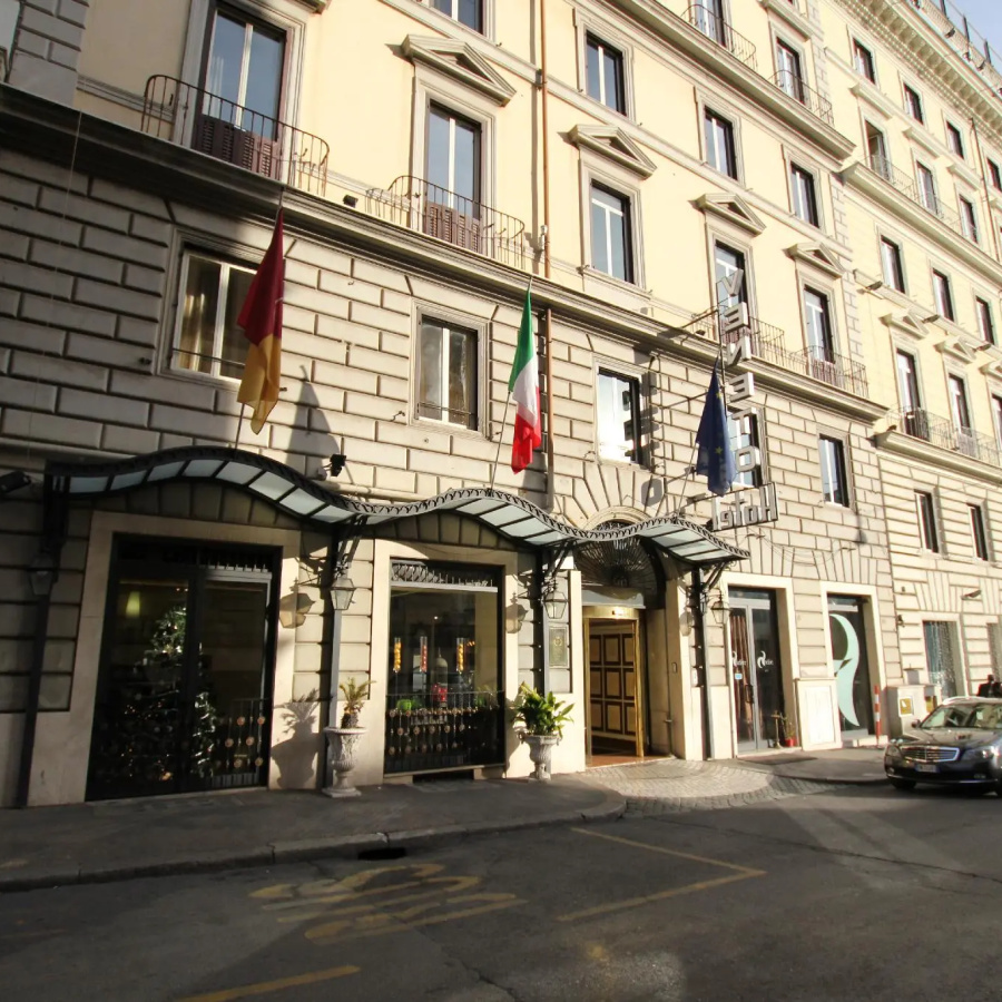 Room Select Via Veneto