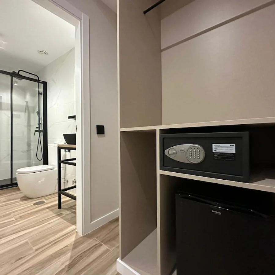 CC Opera Suites