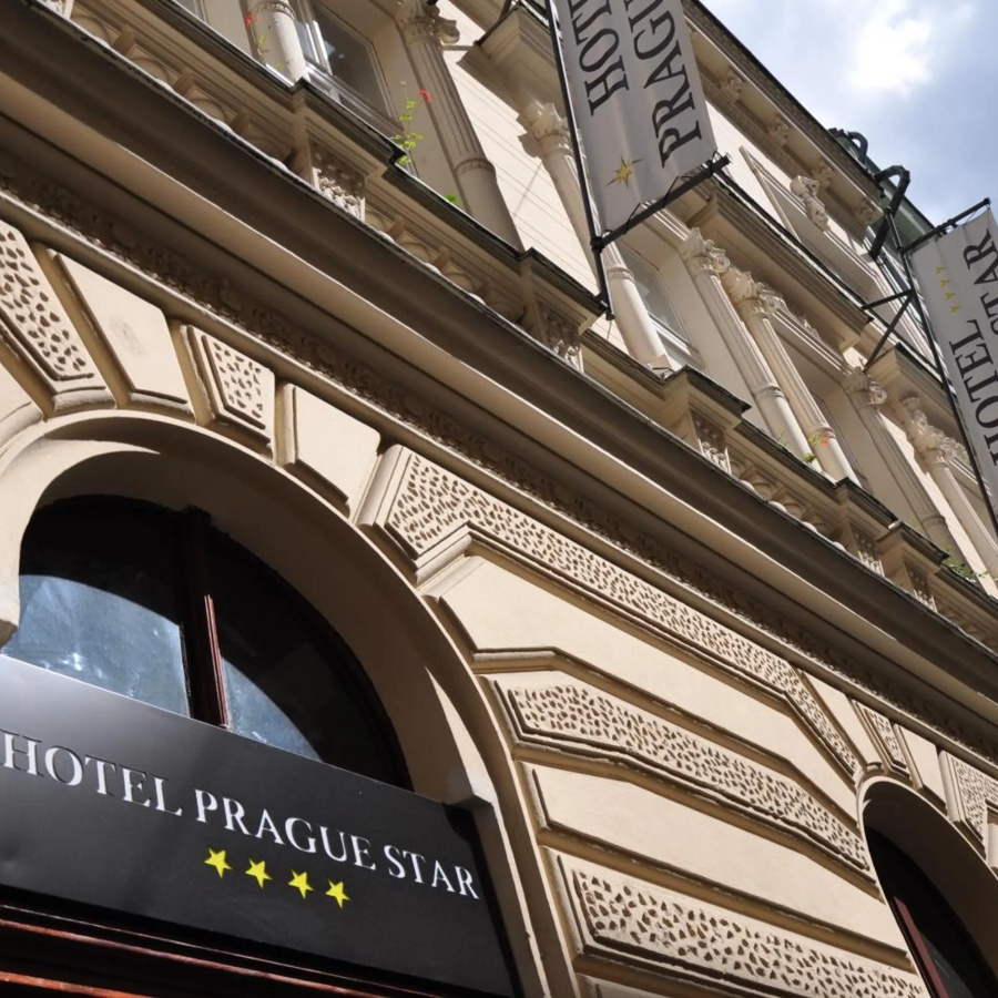 Hotel Prague Star