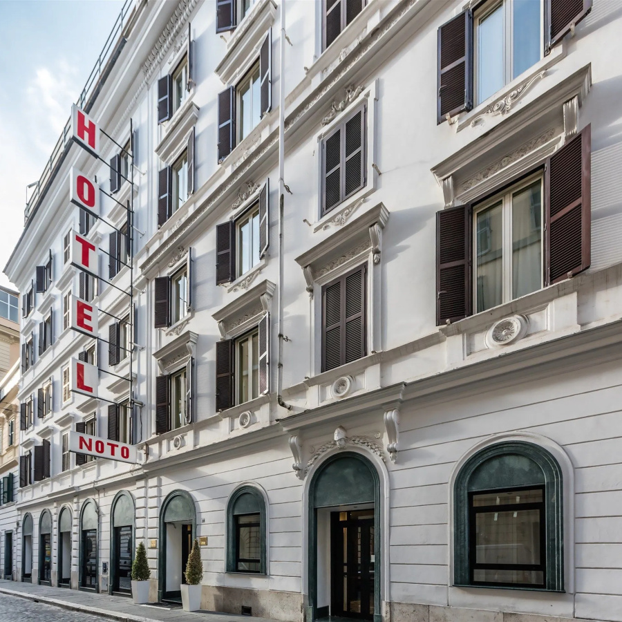 Raeli Hotel Noto
