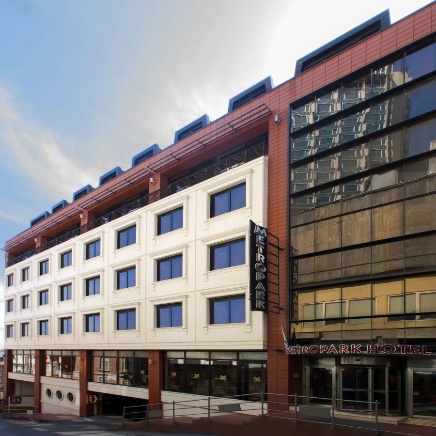 Taksim Metropark Hotel