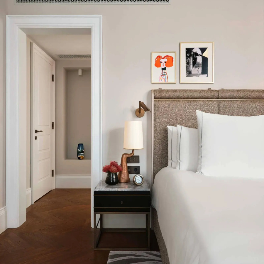 Rosewood Vienna