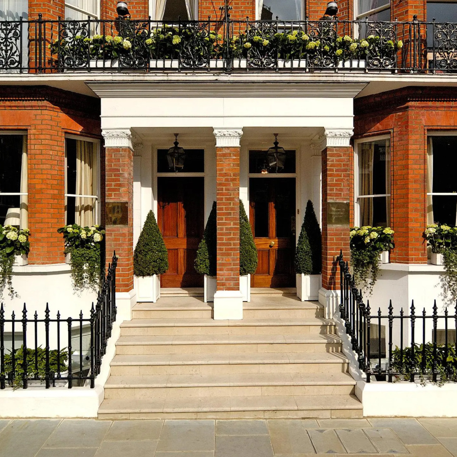 The Egerton House Hotel