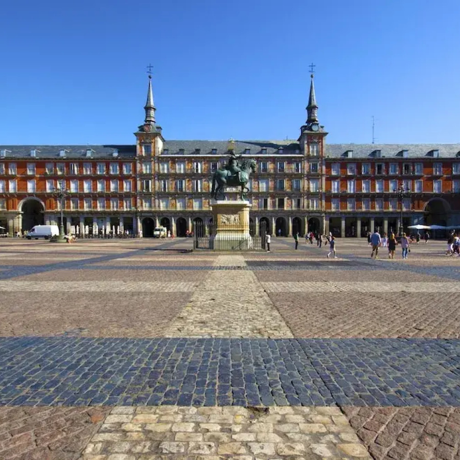 Crowne Plaza Madrid – Centre Retiro by IHG