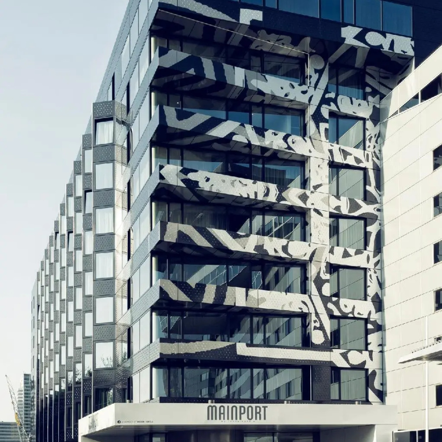 Haven Hotel Rotterdam, Curio Collection by Hilton