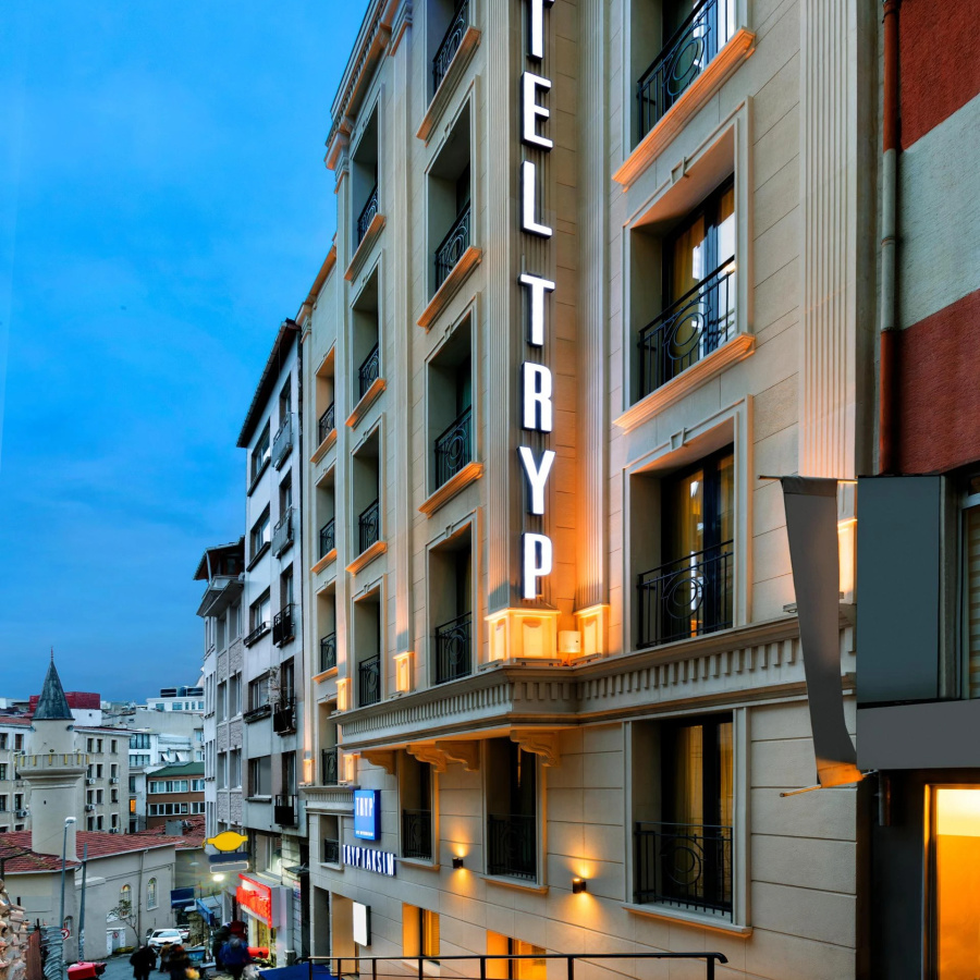 Tryp Bosphorus Taksim Hotel