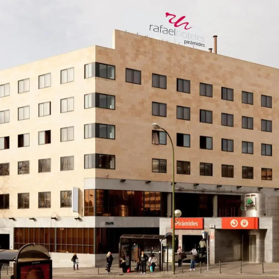 Hotel Acta Piramides