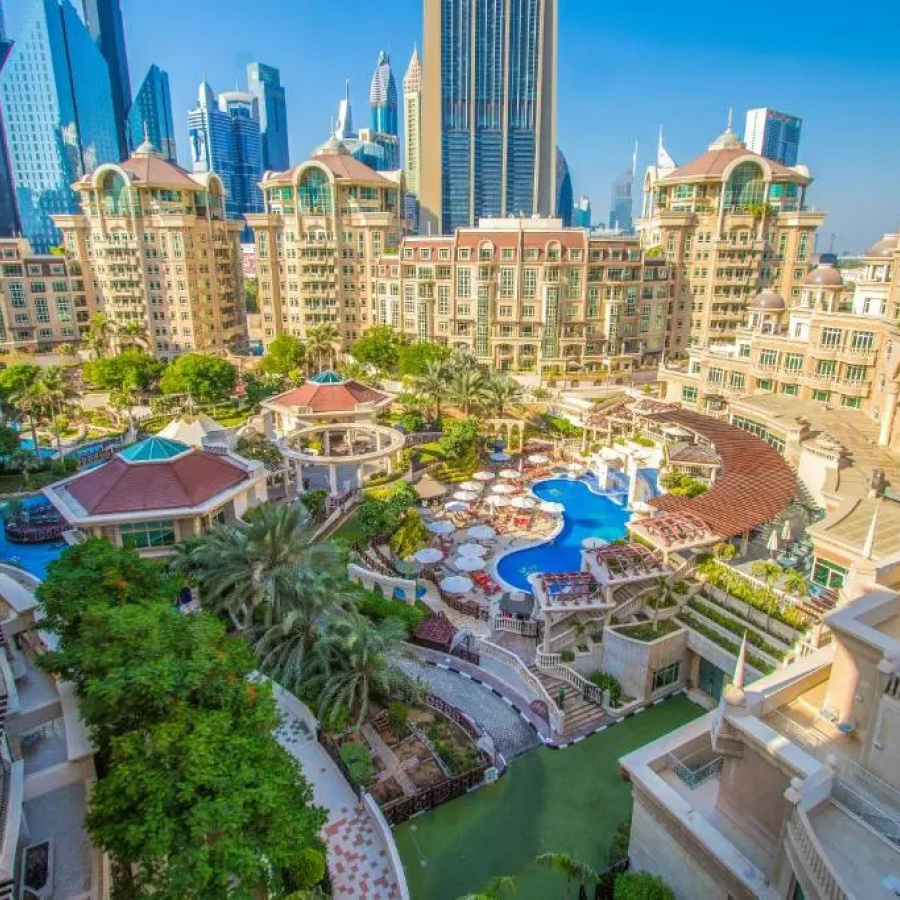 Swissotel Al Murooj Dubai Hotel