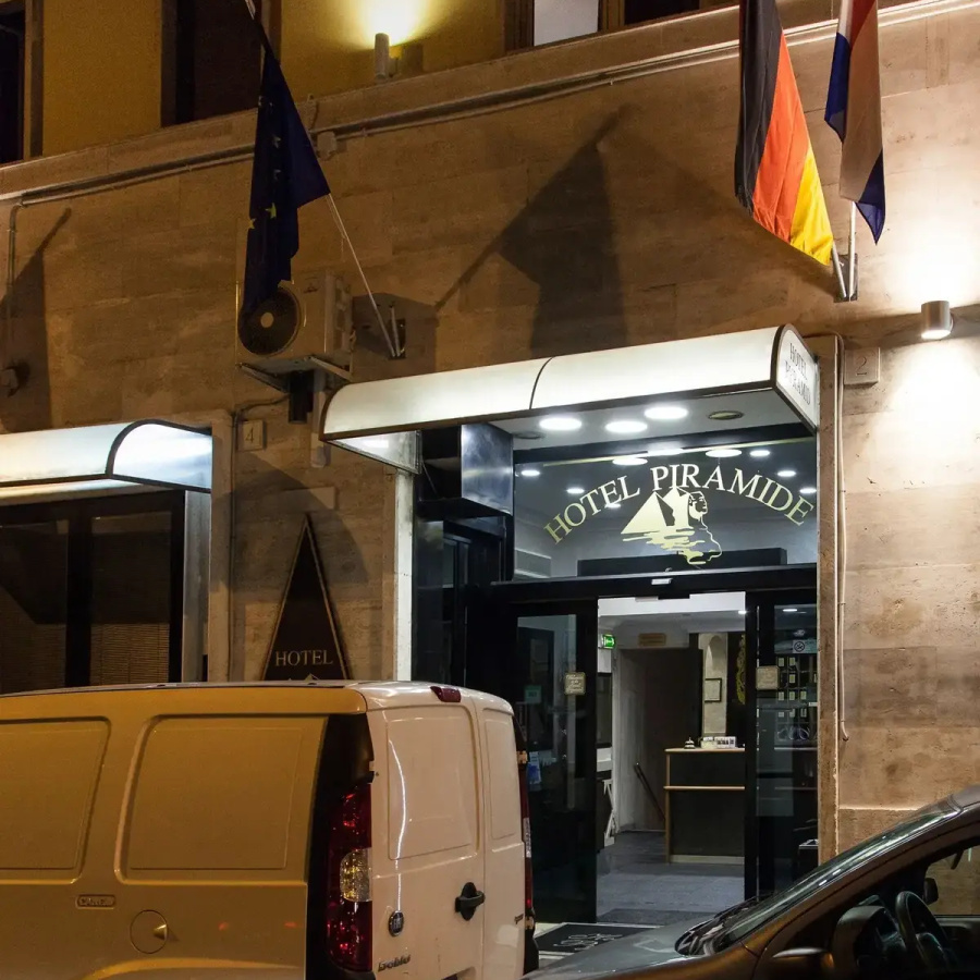 Pyramid Hotel